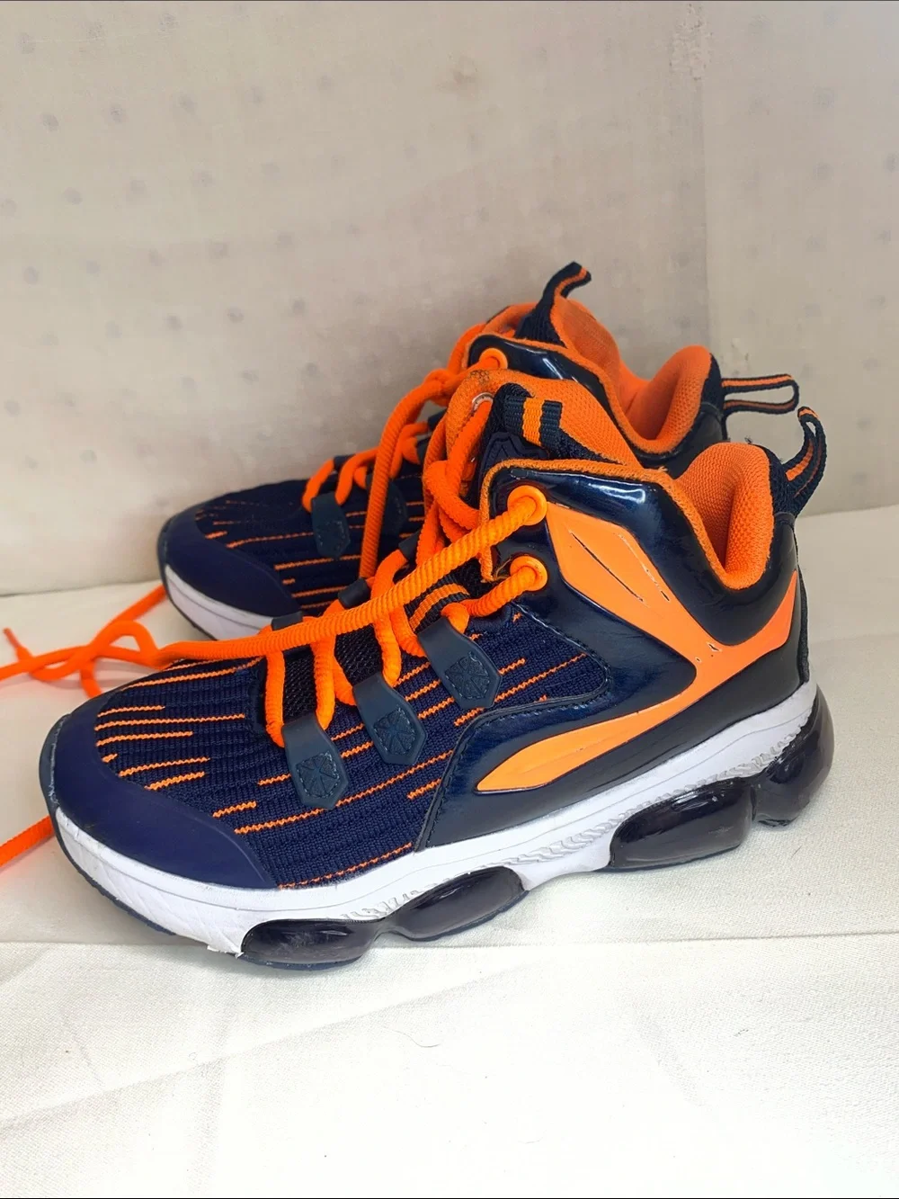 Kids Navy and Orange Athletic Sneakers - Breathable Lace-Up Approx Boys 13